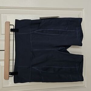 Mono B Gray Bike Shorts with side pockets. NWT XL